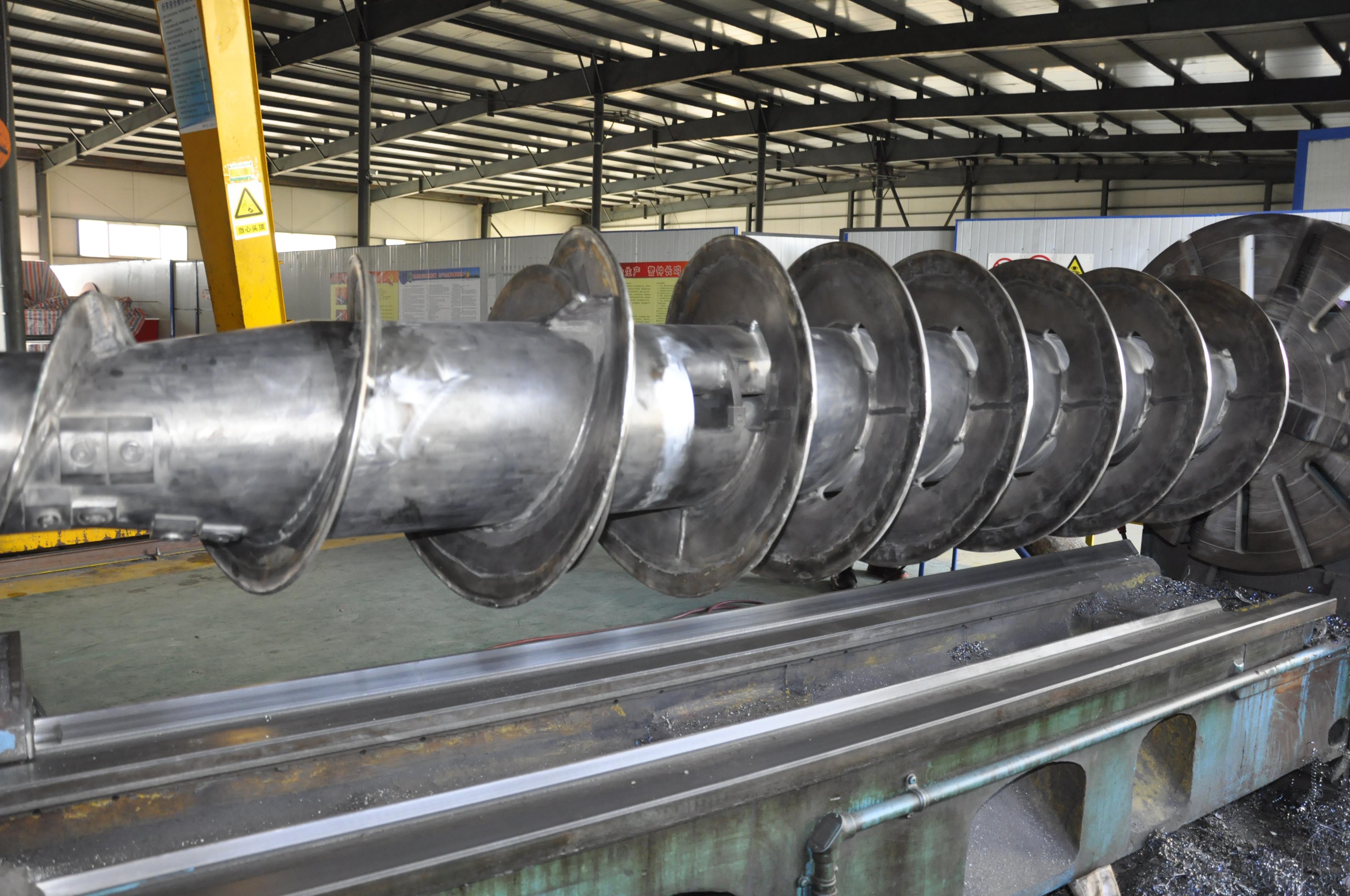 朗力涂层在物料输送设备上的应用